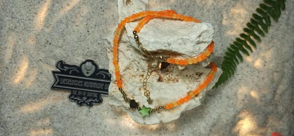 Halskette Orange KissKomplettansicht